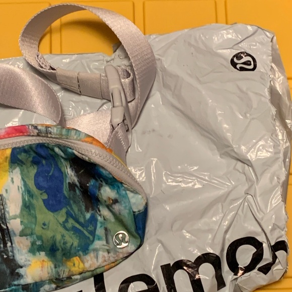 lululemon athletica Multicolor Belt Bag - Picture 7 of 11